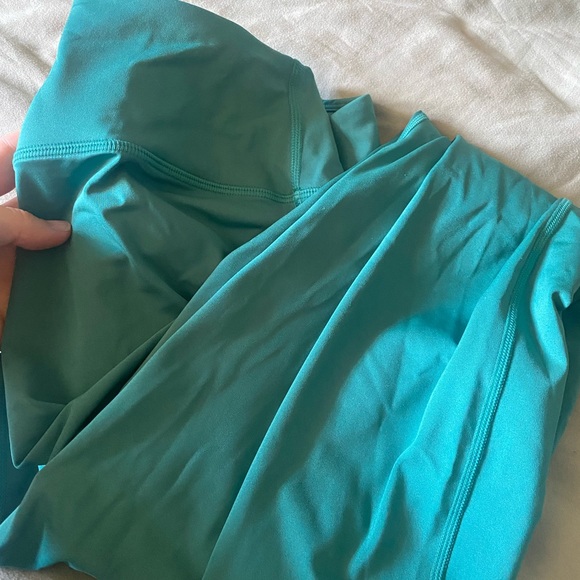 Fabletics anywhere motion high waisted leggings - Picture 3 of 5